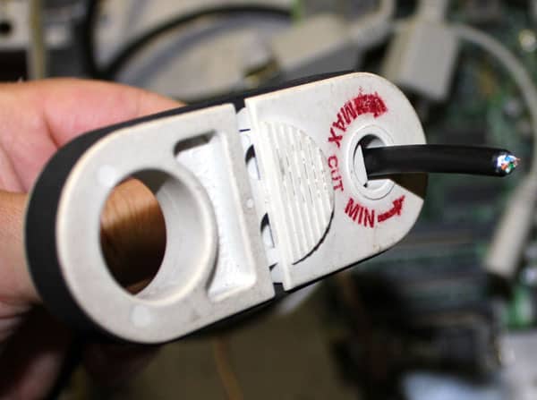 patchftp1 utp kabel krimpen